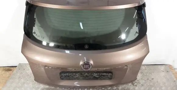 Fiat 500X Tailgate/trunk/boot lid