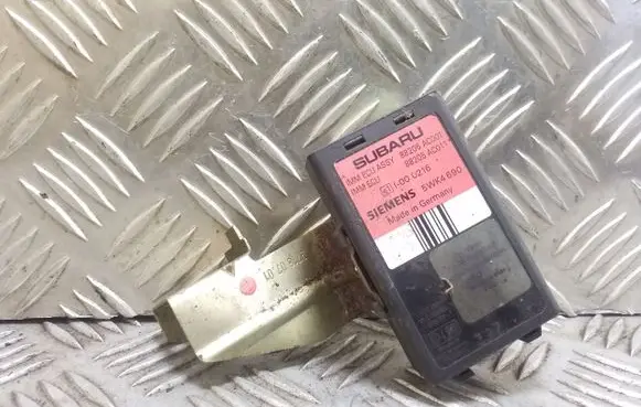 Subaru Legacy Immobilizer control unit/module 88205AC001 88205AC011