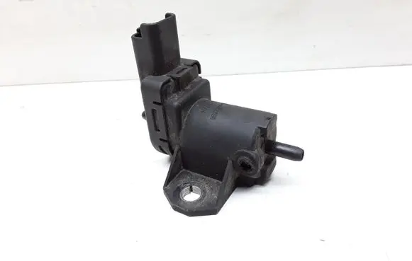 Volvo V70 Turbo solenoid valve 9688124580