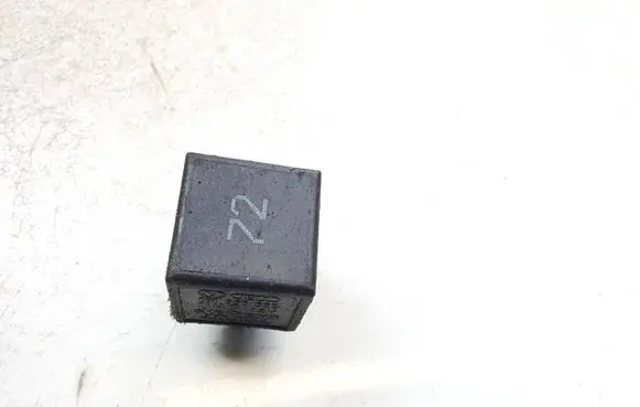 Volkswagen Golf II Other relay 191955529 72HV002