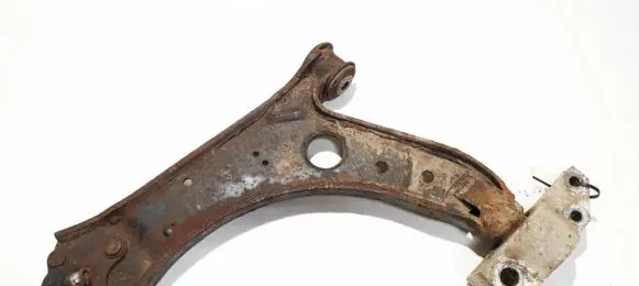Skoda Octavia Mk2 (1Z) Front lower control arm/wishbone
