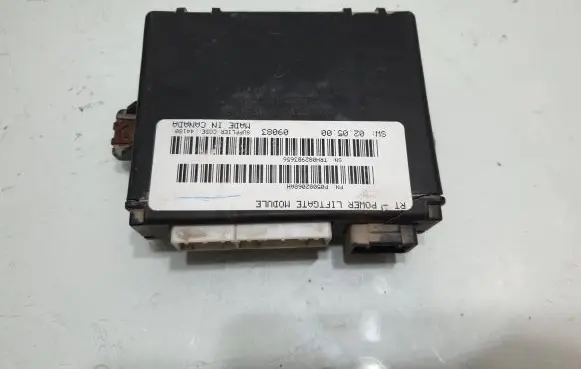 Chrysler Town u0026 Country V Tailgate/trunk control unit/module P05082068AH