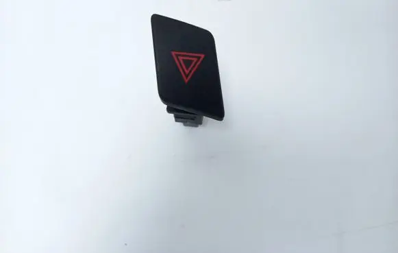 Toyota Yaris Hazard light switch 843320D020
