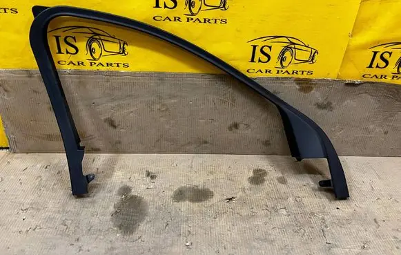 Ford Escape IV Front door trim (molding) LJ6BS201A19AE