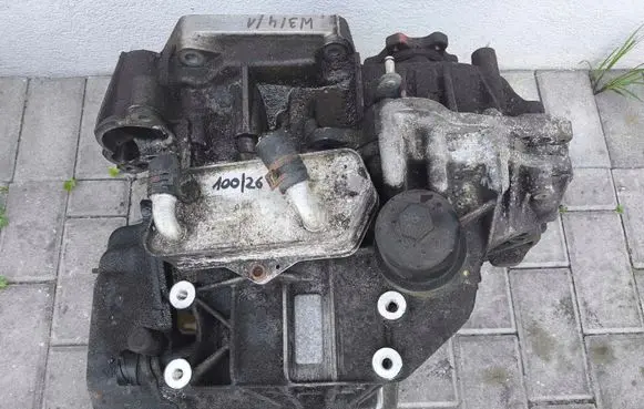 Volkswagen Golf V Manual 5 speed gearbox JPJ