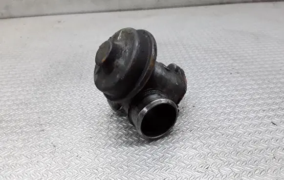 Ford Mondeo Mk III EGR valve