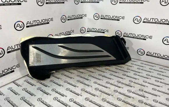 BMW 1 F20 F21 Foot rest pad/dead pedal 