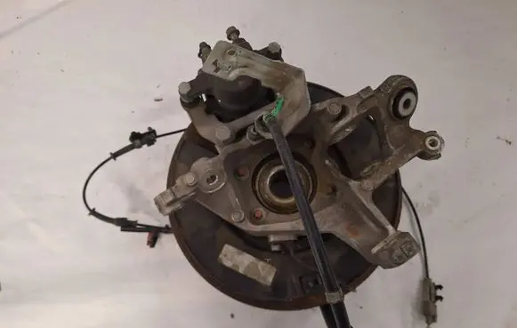 Chrysler 300C Rear wheel hub spindle/knuckle 68079781AA