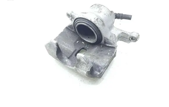 Nissan X-Trail T31 Front brake caliper