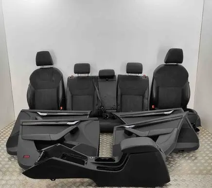 Skoda Octavia Mk3 (5E) Interior set 5E2867013P 5E0837247