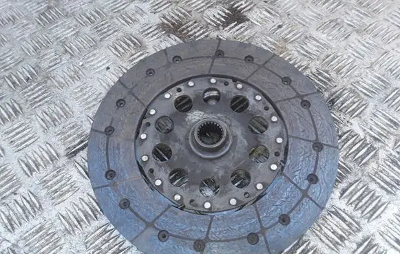 KIA Sorento Clutch pressure plate 411003C500