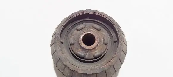 Opel Omega B1 Coil spring mount 90288206
