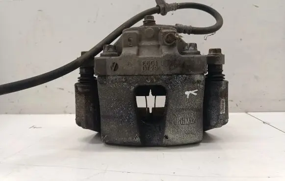 Hyundai Kona I Front brake caliper