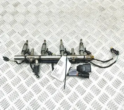 Audi A3 S3 8V Fuel main line pipe 06K133317G 06L906036L