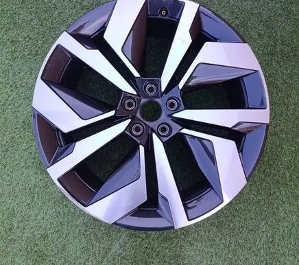Skoda Enyaq iV R20 alloy rim 5LA601025BS