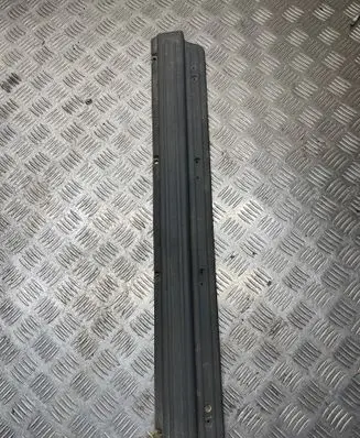 Mitsubishi Pajero Other sill/pillar trim element MB645835