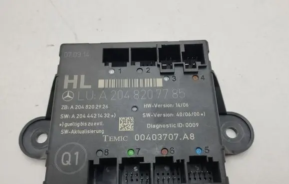 Mercedes-Benz C W204 Door control unit/module A2048207785