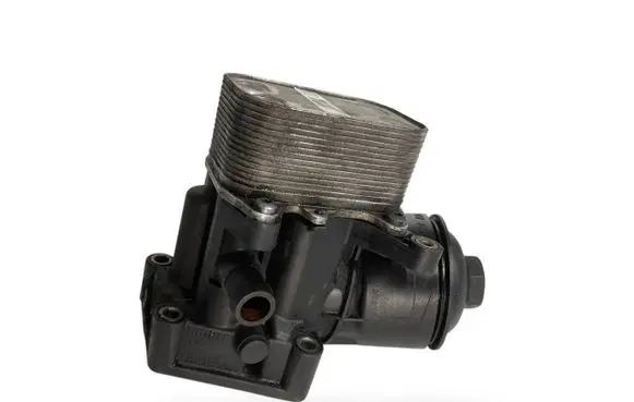 Skoda Fabia Mk2 (5J) Oil filter mounting bracket 03L117021C 03P115389A