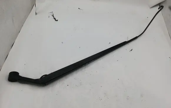 Toyota Corolla E120 E130 Front wiper blade arm 6798