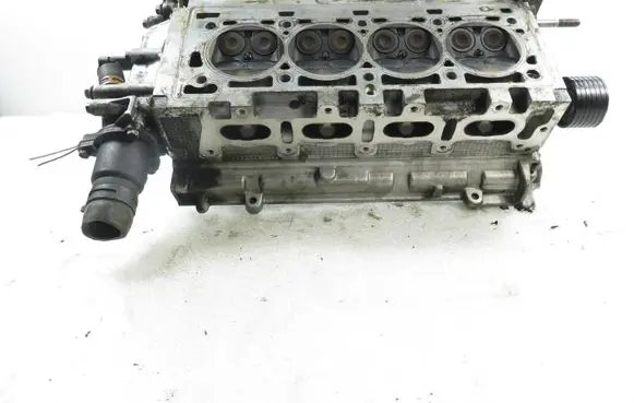 Renault Megane II Engine head 8200145259F