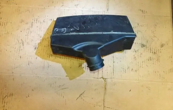 Renault Vel Satis Intake resonator 8200144239 8200140993 82001411010