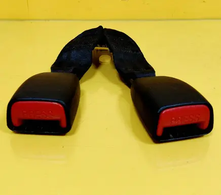 Chrysler Neon I Middle seatbelt buckle (rear) 