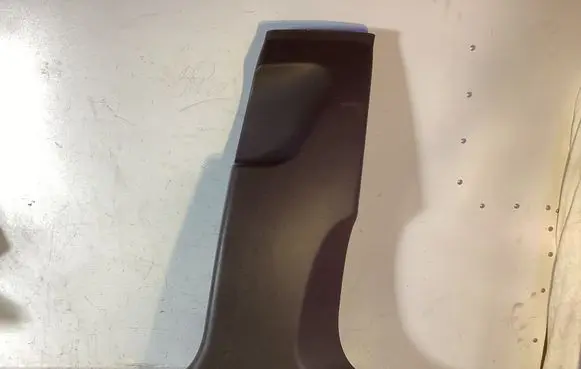 Porsche Macan (95B) (B) pillar trim (bottom) 95B867240A