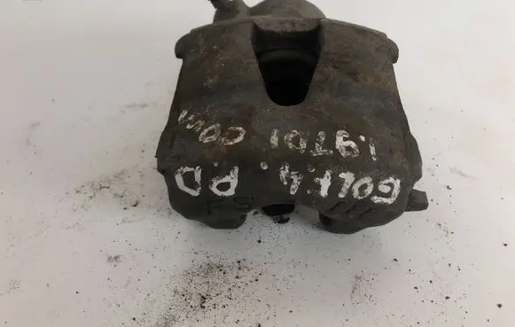 Volkswagen Golf IV Front brake caliper