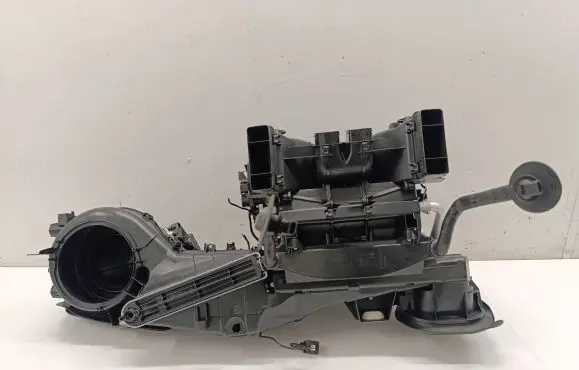 Mercedes-Benz E W214 Interior heater climate box assembly A2368306600 270124RC