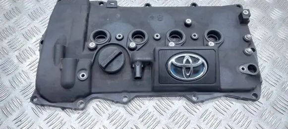 Toyota C-HR I Rocker cam cover 