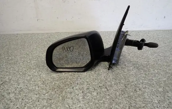 Suzuki Alto Front door electric wing mirror 