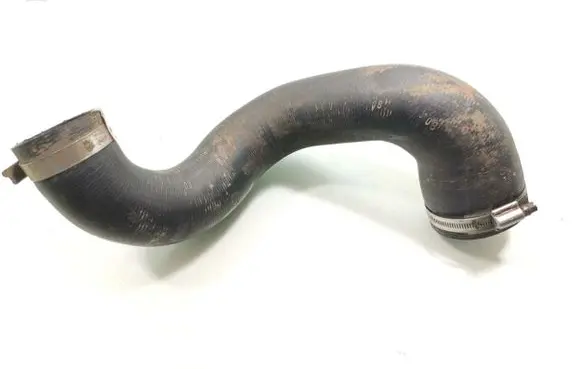 Land Rover Discovery 3 - LR3 Intercooler hose/pipe 6H22-9G738-AA