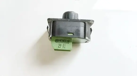Volkswagen Touran I Wing mirror switch 4B0959551B