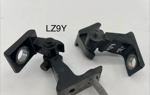 Audi A7 S7 4G Front door hinge set 4H0831401