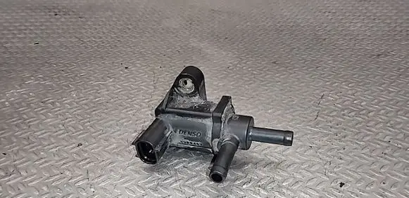 Valve vacuum