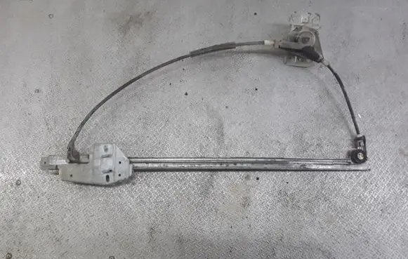 Volkswagen Transporter - Caravelle T4 Front door manual window regulator 701837501