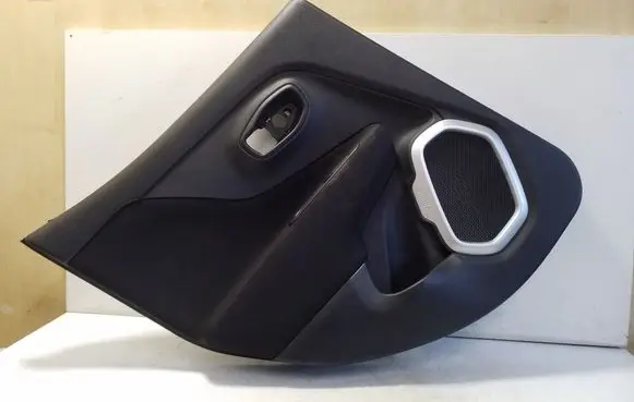 Jeep Renegade Rear door card panel trim 07356000300