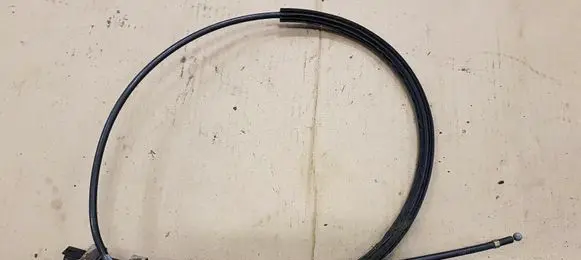 Volkswagen PASSAT B7 Engine bonnet/hood lock release cable 3C2823535 RHD