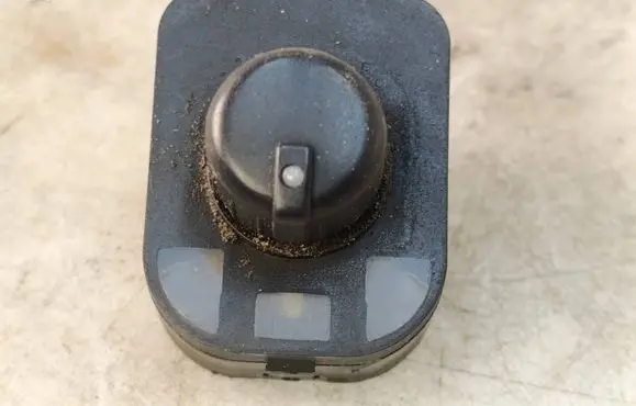 Audi A4 S4 B7 8E 8H Wing mirror switch 8E0959565
