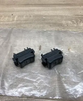 Mercedes-Benz C W202 Electric window control switch 2028205310KZ 2PSC