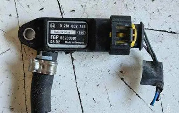 Exhaust gas pressure sensor