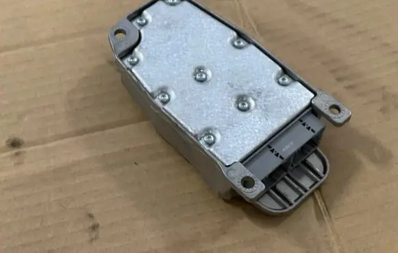 BMW 5 E60 E61 Airbag control unit/module 9172019 220443136 31917201901K