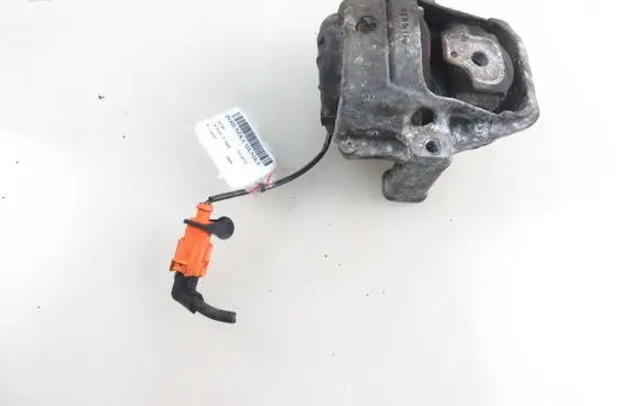 Audi A5 8T 8F Engine mount vacuum valve 782516141206