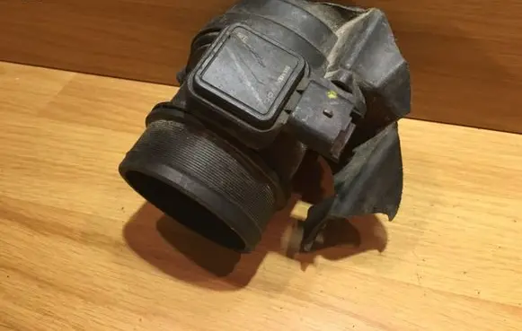 Peugeot 607 Mass air flow meter 5WK97001 9645948780 001046176
