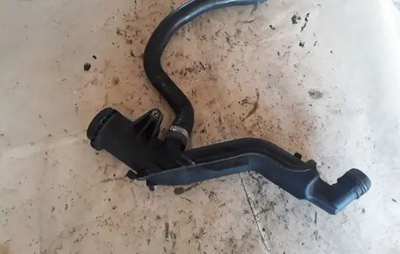 Ford Mondeo MK IV Oil fill pipe 9654733980