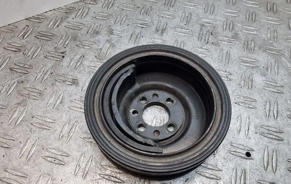 Seat Ibiza IV (6J,6P) Crankshaft pulley 045105243D