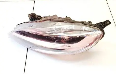 Volvo V40 Headlight/headlamp 31677018 107200106780