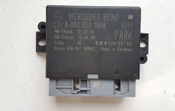 Mercedes-Benz C W205 Parking PDC control unit/module A0009001808