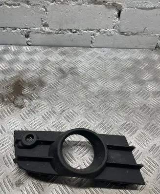 Renault Laguna III Front bumper lower grill P0012653