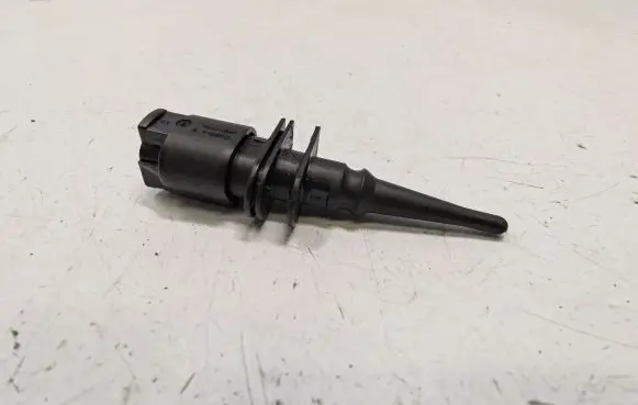 BMW 7 E65 E66 Outside/exterior temperature sensor 65816936953 65816905050